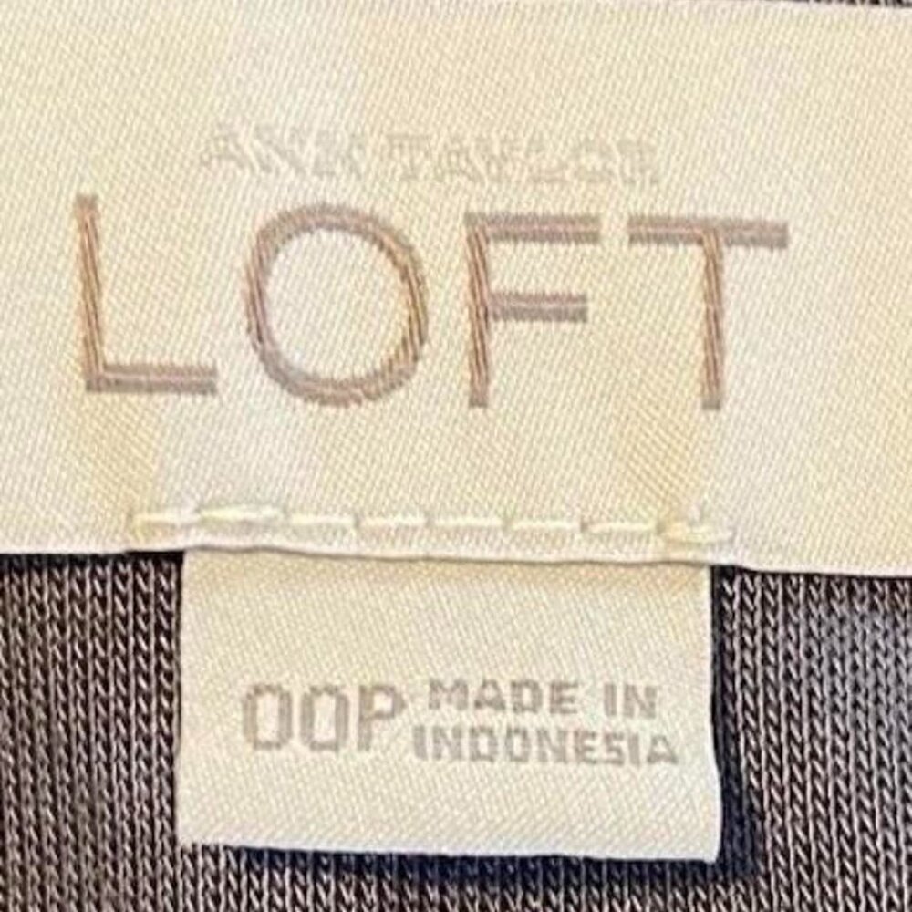 Loft Dress In Gray - Picture 3 of 6